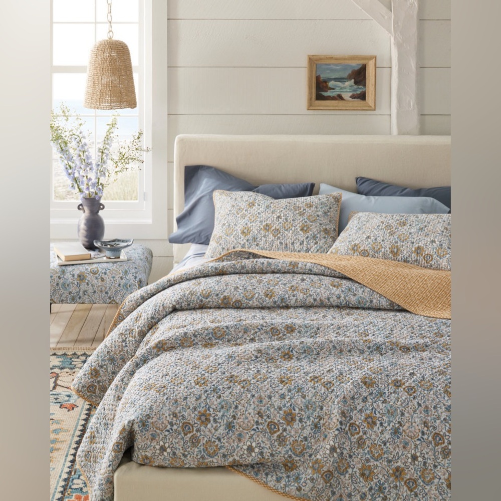 GARNET HILL blue odette floral cotton voile quilt